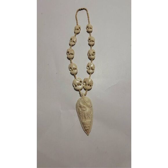 Elephant 15” beige carved beaded necklace pendant 4” - Picture 1 of 7